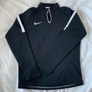 Nike Dri-Fit Quarter Zip Pullover